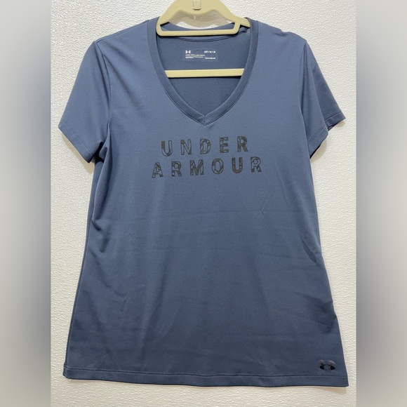 Under Armour Tops - Under Armour Women's V-Neck Tee in Slate Blue